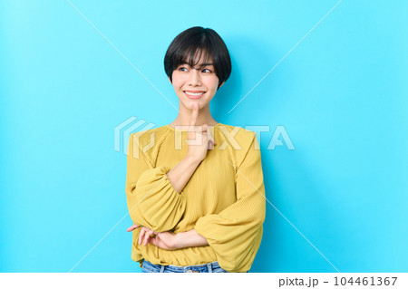 若い女性のポートレート 若い女性のポートレート 104461367