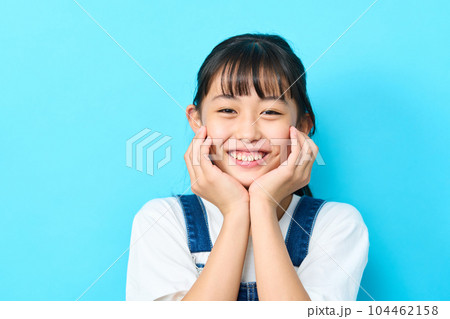 女子中学生のポートレート 女子中学生のポートレート 104462158