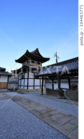 貝塚御坊・願泉寺・太鼓堂(大阪府貝塚市) 貝塚御坊・願泉寺・太鼓堂(大阪府貝塚市) 104463771