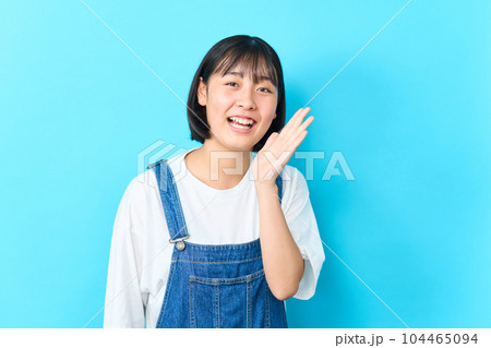 女子中学生のポートレート 104465094