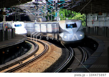 日本の大動脈!! 東海道新幹線 N700A系 ~熱海駅にて 日本の大動脈!! 東海道新幹線 N700A系 ~熱海駅にて 104473897