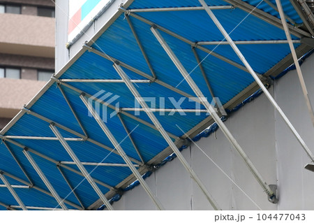 工事現場の防護棚（朝顔） 104477043