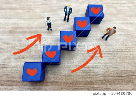 ビジネスの人気が上がる 精神的な成長 104480786