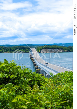 七尾湾に架かる能登島大橋｜能登島大橋展望台から撮影｜石川県七尾市 104484199