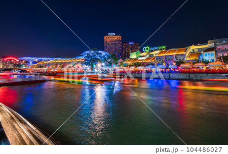 シンガポール　クラーク・キー　夜景 104486027