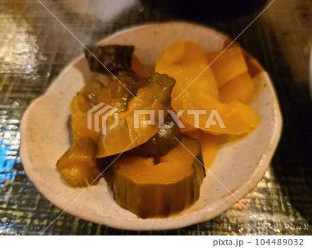 きゅうりと大根の漬物 きゅうりと大根の漬物 104489032