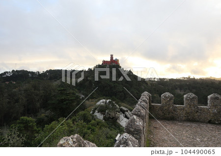 ポルトガルの世界遺産、ペーナ宮殿とムーア城跡（Palácio Nacional da Pena） 104490065