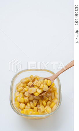 スイートコーン・コーン缶の中身 104490859