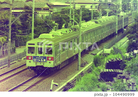 東急8500系ローレル賞受賞の頃、8501~5両、1976年7月28日、尾山台→等々力 東急8500系ローレル賞受賞の頃、8501~5両、1976年7月28日、尾山台→等々力 104490999