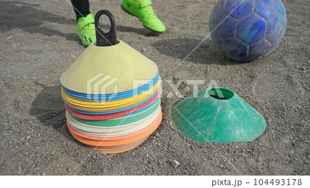 サッカートレーニング道具(マーカー) サッカートレーニング道具(マーカー) 104493178