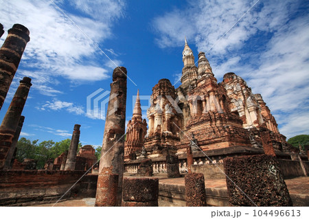 Ancient pagoda at wat Mahathat in Sukhothai historical park 104496613