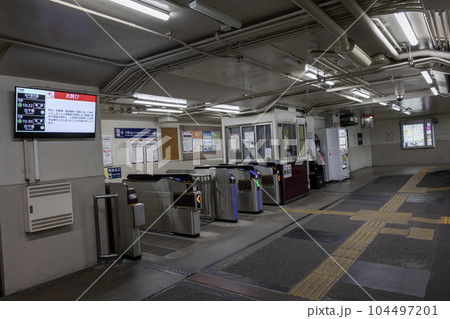 阪急吹田駅の東改札口（2023年4月撮影） 104497201