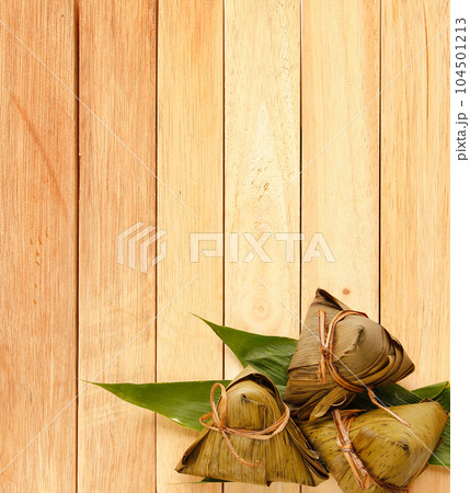 Asian Chinese rice dumplings or zongzi is the Traditional Food Culture that means goodwill for the favorable guy. 104501213
