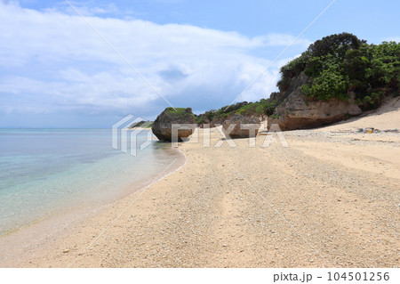 新城島（パナリ島）の北の浜（新城島マイビシ海域公園地区） 104501256