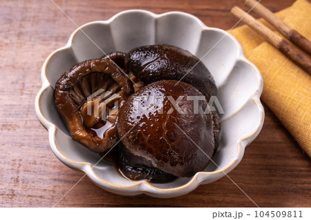 干し椎茸の含め煮 104509811