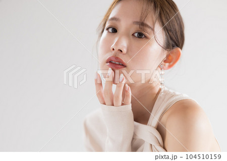 ビューティー　女性のポートレート 104510159