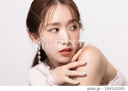 ビューティー　女性のポートレート 104510265