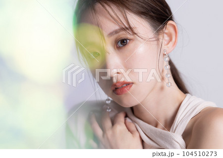 ビューティー　女性のポートレート 104510273