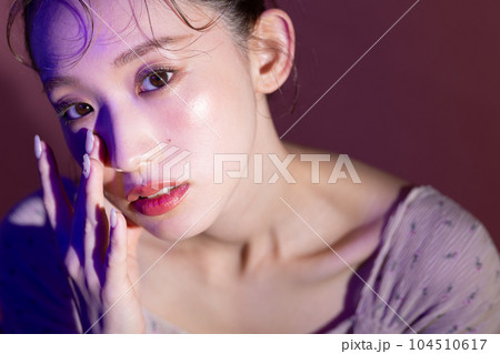 ビューティー　女性のポートレート 104510617