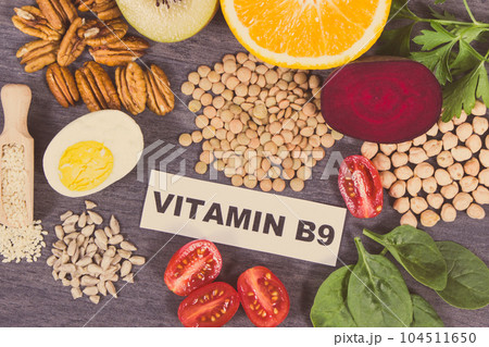 Products and ingredients containing natural vitamin B9, minerals and fiber. Healthy eating 104511650