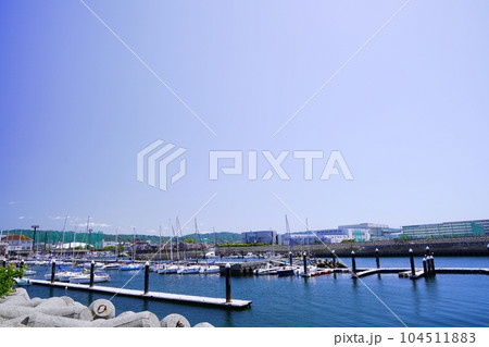 大阪　田尻町　田尻漁港（初夏） 104511883