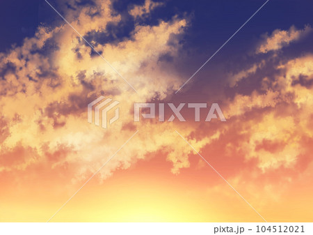 夕焼け空と雲 104512021