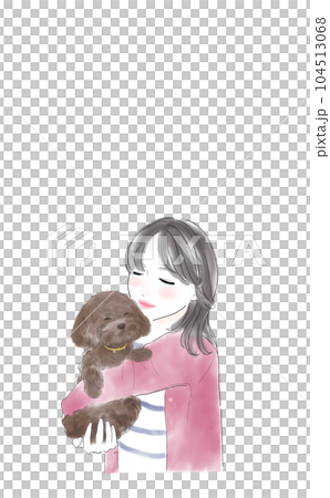 犬を抱っこしている優しい女性（縦位置） 104513068