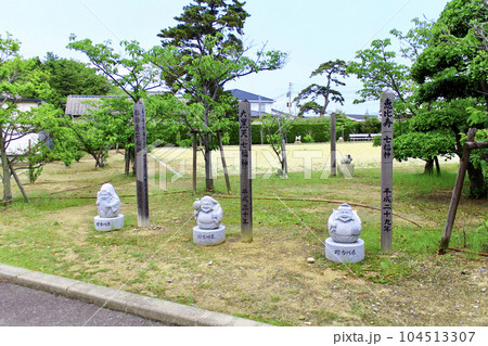 【香川】初夏の大島　大島青松園内の七福神 104513307