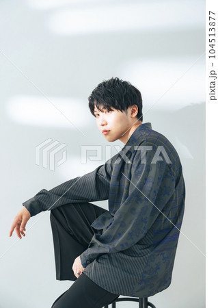 男性のファッションポートレート メンズコスメ スキンケア 男性のファッションポートレート メンズコスメ スキンケア 104513877