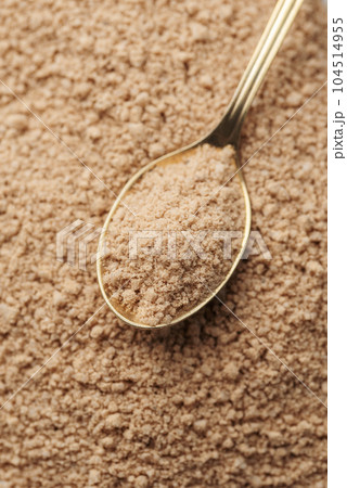 Hickory smoked sea salt Hickory smoked sea salt 104514955
