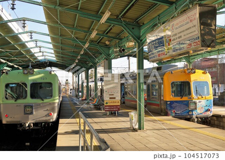上毛電気鉄道の風景 700系(中央前橋駅) 上毛電気鉄道の風景 700系(中央前橋駅) 104517073
