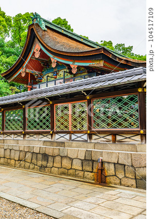 京都市伏見区の御香宮神社　本殿（重要文化財） 104517109
