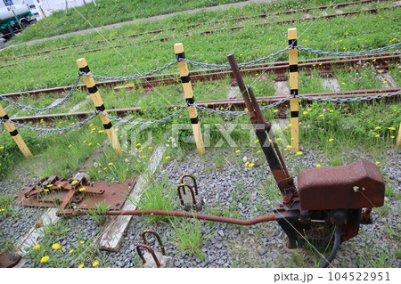 小樽・旧手宮線遊歩道　ポイント切替レバー 104522951
