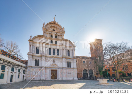 The Church of San Zaccaria in Venice, Italy. 104528182