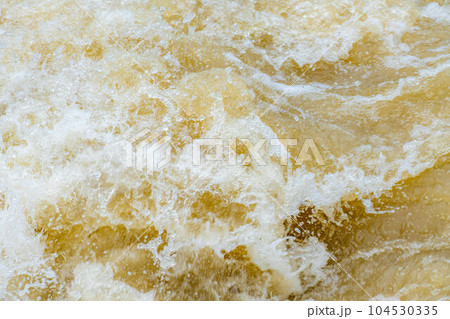 【自然災害】濁流・大雨の後の川【長野県】 【自然災害】濁流・大雨の後の川【長野県】 104530335