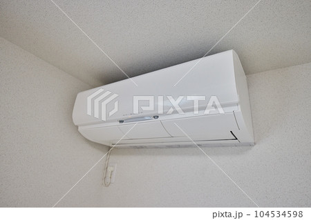 エアコン　空調機　イメージ　室内機 104534598