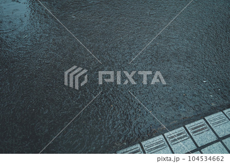 raining raining 104534662