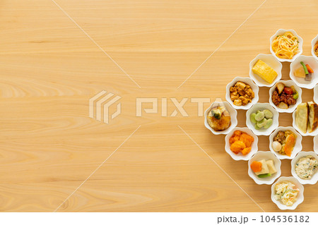 お惣菜 104536182
