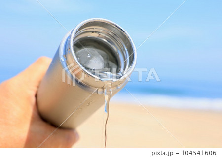 水筒 104541606