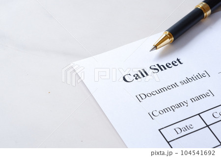 予約受付管理表（Call-Sheet）を記入して予約管理業務を行う 104541692