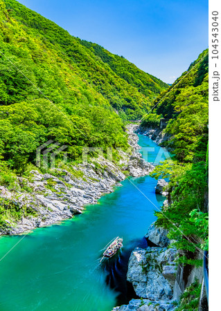 徳島 新緑の大歩危峡 徳島 新緑の大歩危峡 104543040