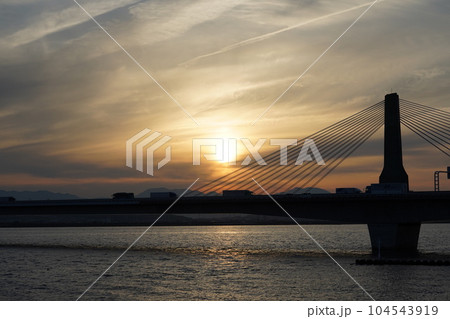 ツゥインクル揖斐川橋　揖斐川　橋　橋脚 104543919