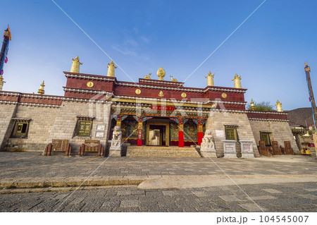 中国雲南省シャングリラ市・ソンツェリン寺 / Songzanlin Monastery, China 104545007