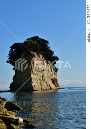 能登半島　見附島 104546479