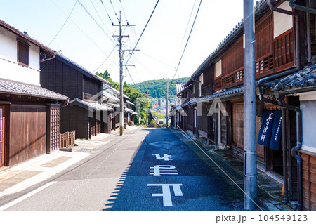 ランキングや新製品 重伝建に選定される美々津の伝統的な街並み（宮崎県日向市美々津 絵画