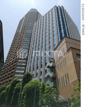 飯田橋プラーノとプラウドタワー千代田富士見の外観 104550573