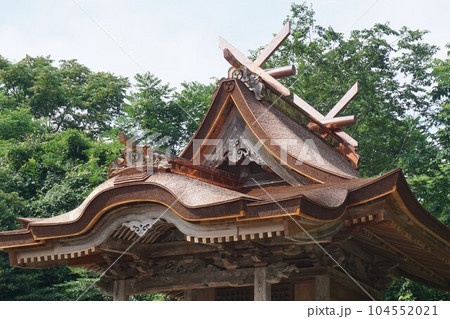 岡山県津山市一宮にある神社「中山神社」：2023年6月に大規模修理を終えた惣神殿（市指定重要文化財） 104552021