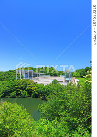 岡崎市、岡崎市美術博物館の風景 104553210