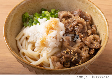 鬼おろし肉ぶっかけうどん 鬼おろし肉ぶっかけうどん 104555242