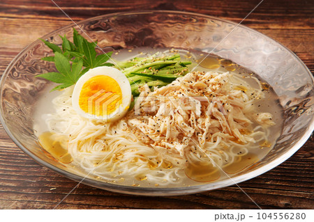 冷し鶏塩そうめん 104556280